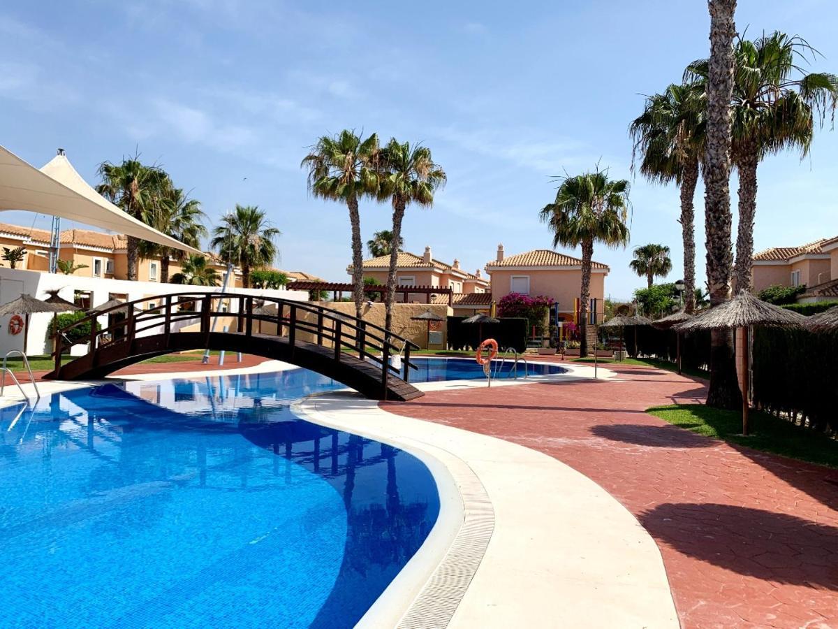 Marinas Sol - Tu Hogar Con Jardin Privado! Lägenhet Vera Exteriör bild