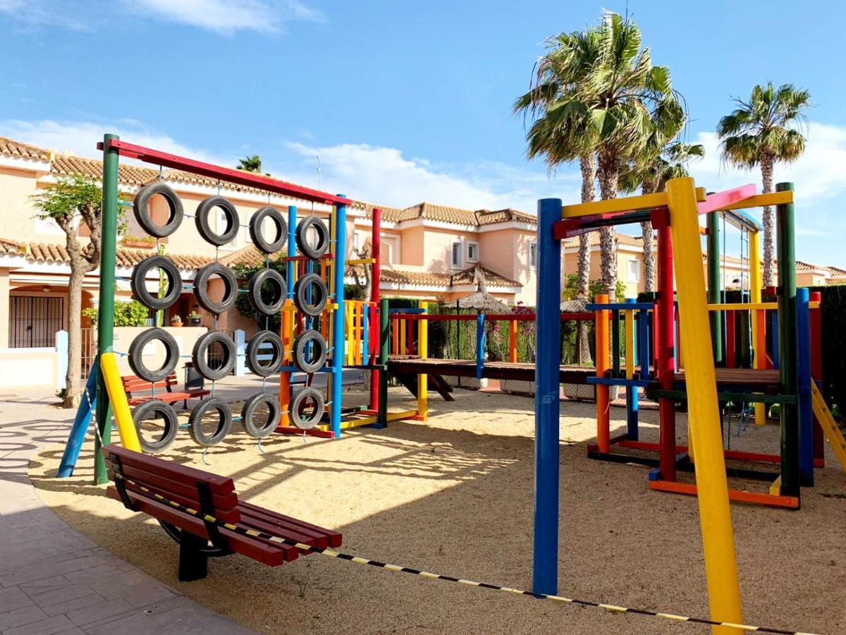 Marinas Sol - Tu Hogar Con Jardin Privado! Lägenhet Vera Exteriör bild